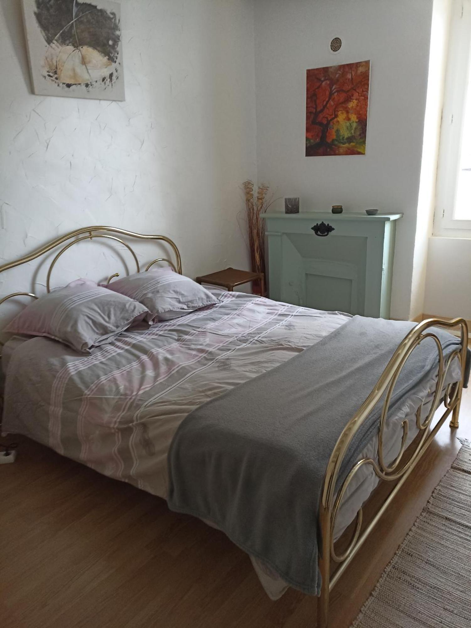 Ancienne Boulangerie Bed and Breakfast Saint-Sauveur-en-Puisaye Kamer foto